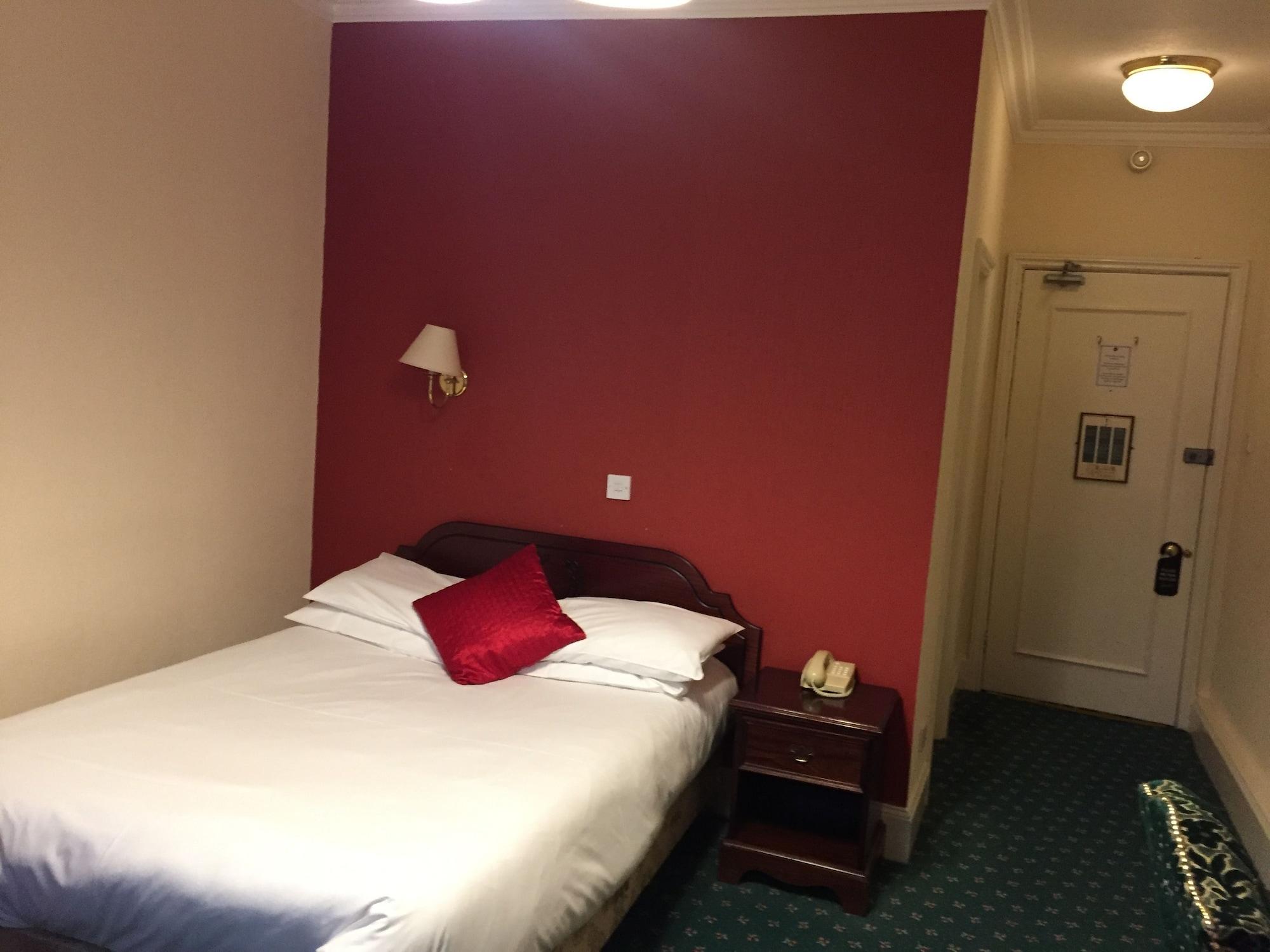 The Green Dragon Hotel Hereford Esterno foto