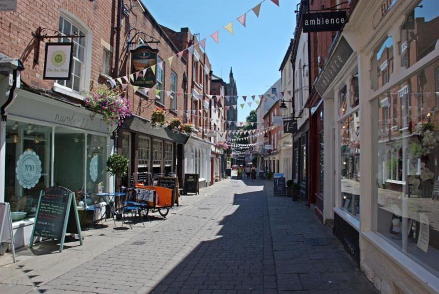 The Green Dragon Hotel Hereford Esterno foto